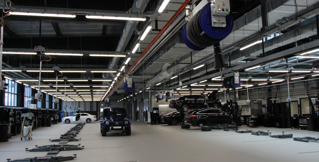 Mercedes-Benz - "Панавто Сити" (Фотография - 2)